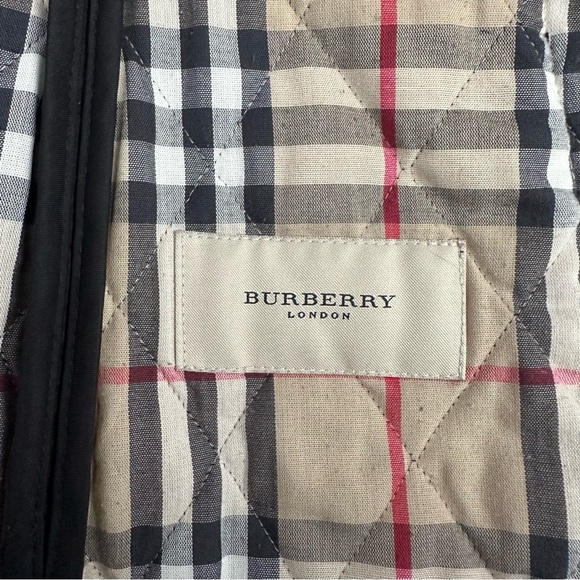 Burberry Black Quilted Jacket | See Sizing Notes - Picture 6 of 11